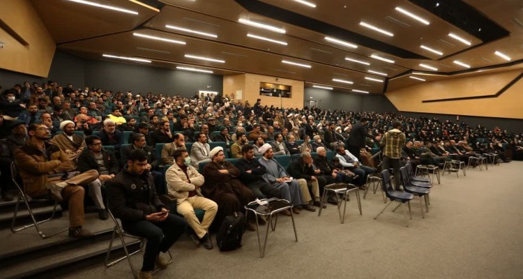 گردهمایی مدیران و فعالان فرهنگی اجتماعی و جهادی کاشان در برنامه‌ی "سلیمان‌ِشهر"